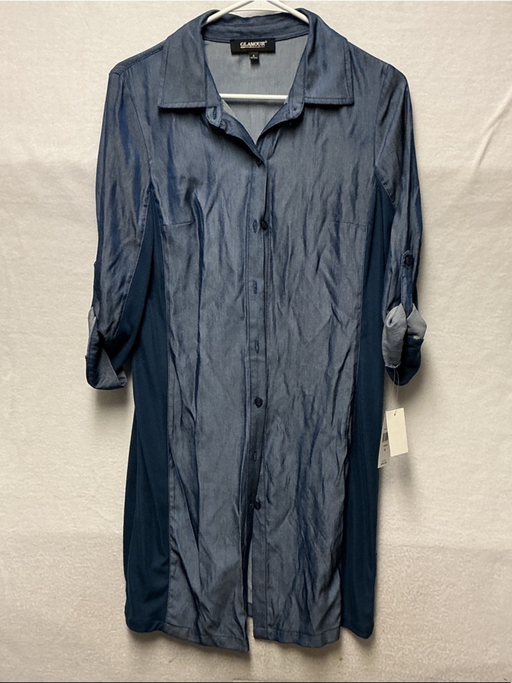 Glamour Two-Tone Navy Button-Front dress Sz 6. A23